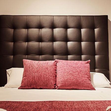Alcam Lesseps Apartment Барселона Екстериор снимка